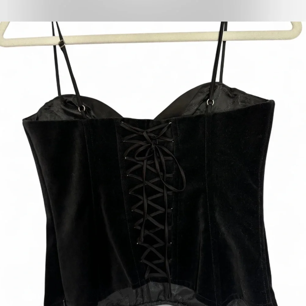 BCBGMaxAzria Black Velvet Corset top.  High quality fabric made in Hong Kong - Picture 3 of 6